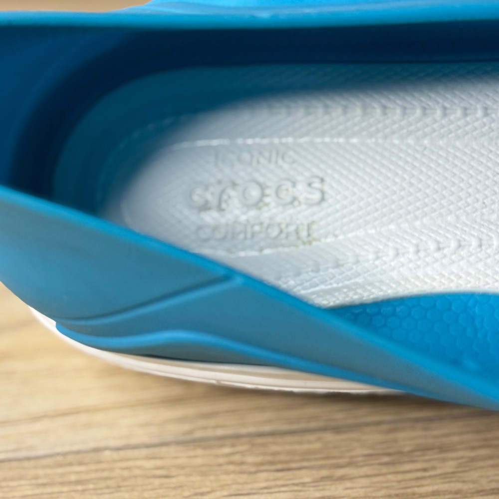 Crocs CitiLane Roka Shoes‎ Blue White Perforated Slip-On Loafer Womens 8 Comfort - Picture 8 of 9
